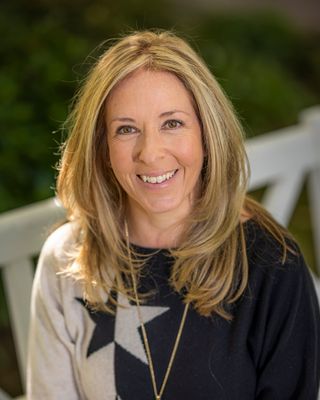 Photo of Katherine Steele, Counsellor, MBACP