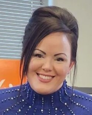 Photo of Heather Hinnah, Clinical Social Work/Therapist