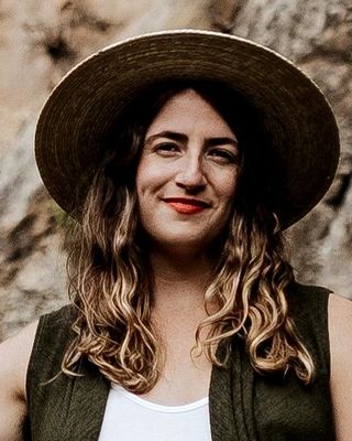 Photo of Juliana Rodriguez, Registered Clinical Social Worker Intern, RSWI