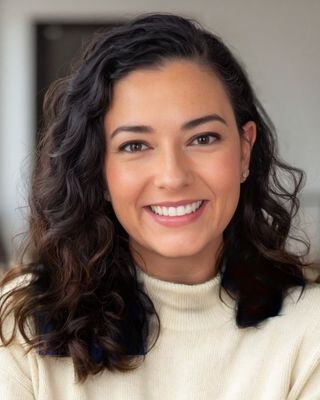 Photo of Dr. Sarah Arango, Psychologist, PhD, PSYPACT