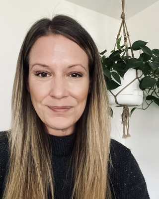 Photo of Kathryn Ring - Registered Provisional Psychologist in T1S, AB