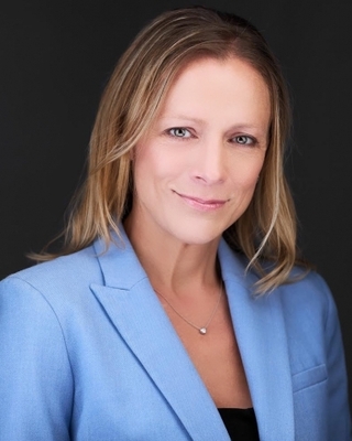 Photo of Dr. Michelle Knapp, Psychiatric Nurse Practitioner in New York