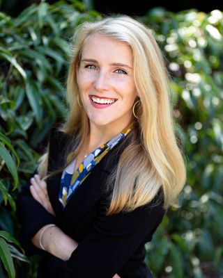 Photo of Lindsay Stewart, Clinical Social Work/Therapist, LCSW