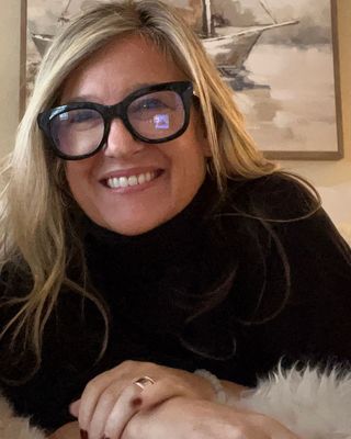 Photo of Robyn Boone, LMHC