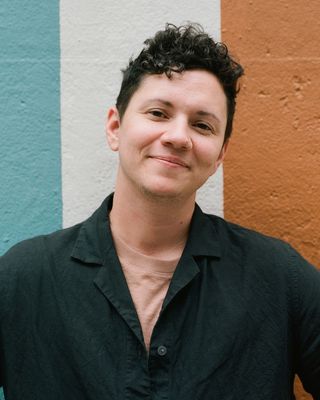Photo of Sam Hipschman Nunke, Clinical Social Work/Therapist, LCSW, LICSW