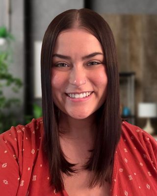 Photo of Tiana Moore, Licensed Social Worker, MSW, LSW