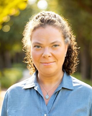 Photo of Julie Yankowsky, Psychiatric Nurse Practitioner, MSN, PMHNP