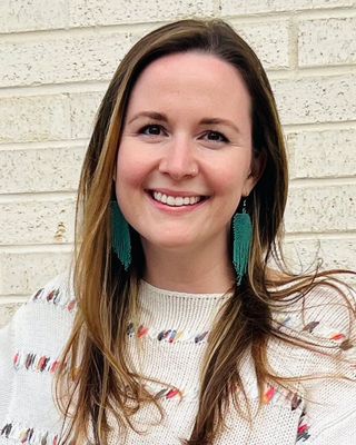 Photo of Elise Comber, Licensed Professional Counselor in Charlotte, NC