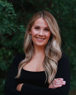 Photo of Amanda Flowers, Licensed Professional Counselor, LPC