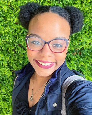 Photo of Iris Mosah, Counselor, LMHC