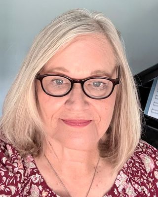 Photo of Karen J Lacy, Clinical Social Work/Therapist, MSW, LCSW
