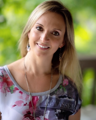 Photo of Alina Sgattoni, MS, LMFT, Marriage & Family Therapist