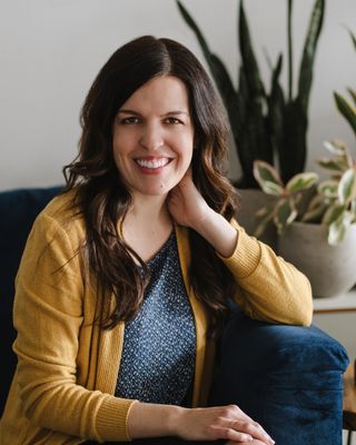 Photo of Dr. Erin Kube, Psychologist, PhD