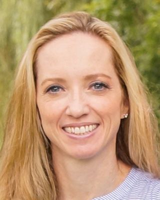 Photo of Carolyn Berger, Licensed Professional Clinical Counselor in Edina, MN