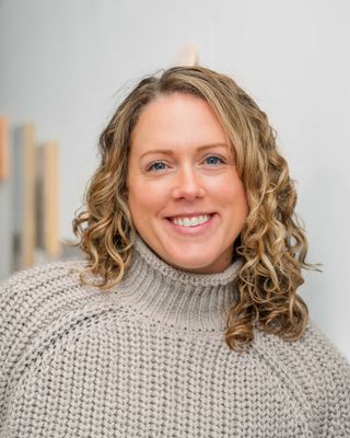 Photo of Janet Nielsen - Janet Nielsen | Shift Psychotherapy, Registered Psychotherapist (Qualifying), BA, (Hons), MACP