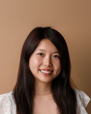 Photo of Elizabeth Hua, Licensed Professional Clinical Counselor, MS, LPCC