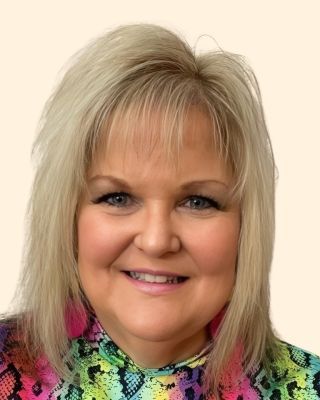 Photo of Kelli Lewis-Foltin, Psychiatric Nurse Practitioner, MS, PMHNP