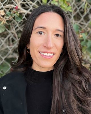 Photo of Amanda Gonzalez, Marriage & Family Therapist in Sherman Oaks, CA