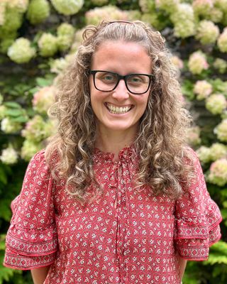 Photo of Carolyn Emerson, Pre-Licensed Professional, MEd, MS