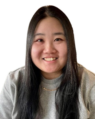 Photo of Alexandra Yeung, Registered Psychotherapist (Qualifying), MDiv, RP (Q)