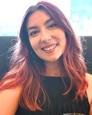 Photo of Chloe Nichols, Counsellor, MSc, MBACP