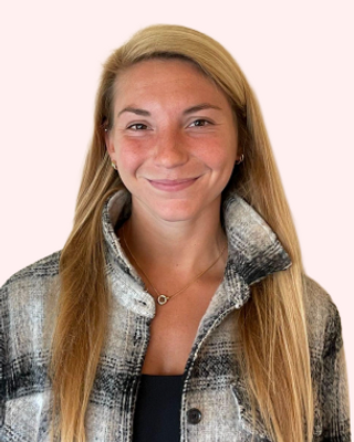 Photo of Samantha Kozin, Licensed Social Worker, LSW, MSW
