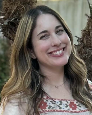 Photo of Mindy Romero, Marriage & Family Therapist, LMFT