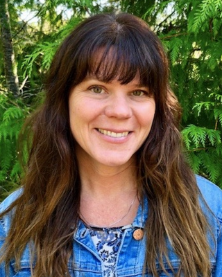 Photo of Jennifer McRae, Counsellor in V9T, BC