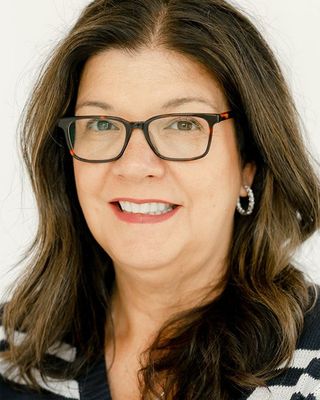 Photo of Cassie Allen - Cassie Allen EMDR Expert and Consultant, Clinical Social Work/Therapist, MBA, LICSW, EMDR