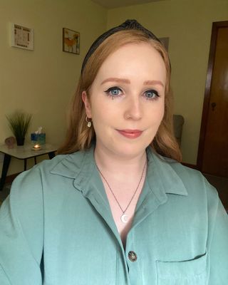 Photo of Leanne Furlong - Small Seeds Counselling, Counsellor, Pre-Accredited Member IACP