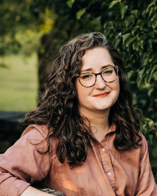 Photo of Christine Powers, Clinical Social Work/Therapist, LICSW