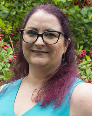Photo of Elizabeth Clark, Licensed Professional Counselor