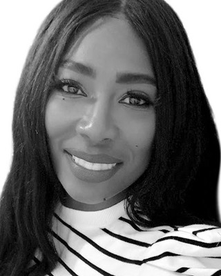 Photo of Cinthia Walker, Psychiatric Nurse Practitioner, PMHNP