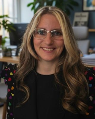 Photo of Suz (Suzanne) Gregory - YEW (Your Emotional Wellbeing), Psychotherapist, MA, MBACP