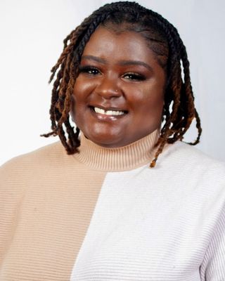 Photo of Racquel Wallace, MFT-LP