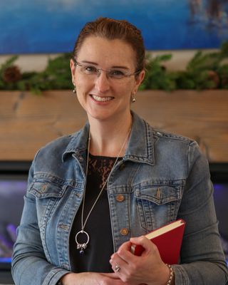 Photo of Sarah Binks - Banksia Consulting & Supervision, Registered Social Worker, PhD(c), MSW, RSW