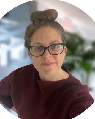 Photo of Renee J., Clinical Social Work/Therapist, LCSW, CH, RYT-200