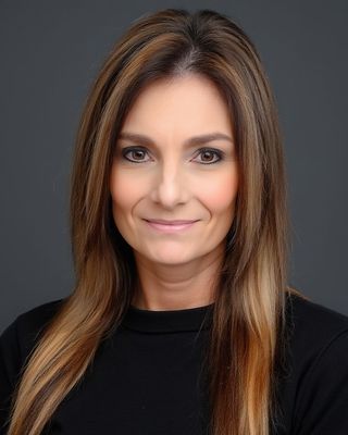 Photo of Lisa Berry, Licensed Professional Counselor, LPC