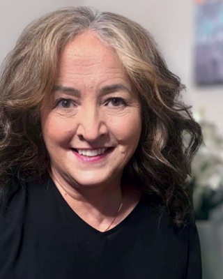 Photo of Gayle Duncan, Registered Psychotherapist (Qualifying), BSc, MBA, MACP