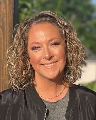 Photo of Lindsey N Henley, Psychiatric Nurse Practitioner, FNP, PMHNP