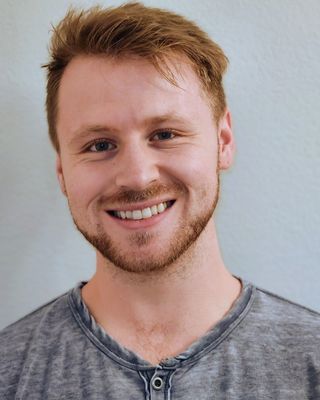 Photo of Reese de la Villefromoy, Clinical Social Work/Therapist, LCSW