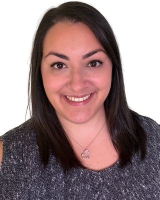 Photo of Alexandra Postings, Registered Psychotherapist (Qualifying), MACP