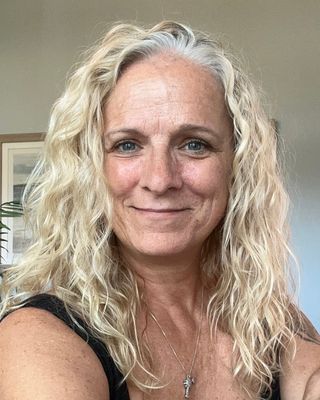 Photo of Julie Ackerman, Clinical Social Work/Therapist, LCSW, LISW-CP