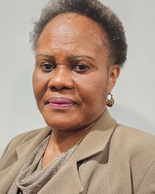 Photo of Shakira Odukale, Psychiatric Nurse Practitioner, DNP