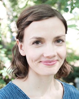Photo of Corrine Poole, Clinical Social Work/Therapist, LICSW