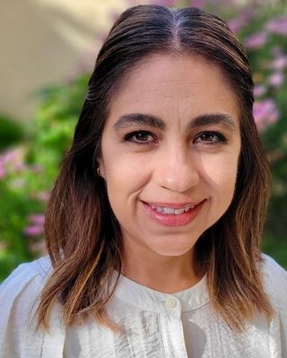 Photo of Veronica Dominguez (Bilingual English-Español), Marriage & Family Therapist in Orange County, CA