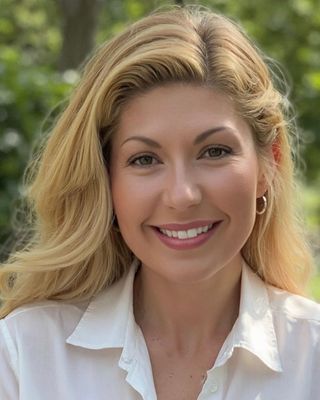 Photo of Samantha Perry, Licensed Clinical Mental Health Counselor, MHS, LCMHC, NCC