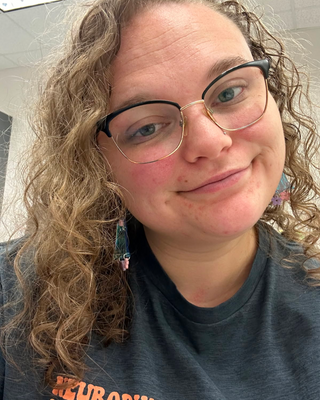 Photo of Madeline Wray, Lic Clinical Mental Health Counselor Associate