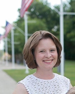 Photo of Melissa Dixon, MA, LPCC, NCC, Counselor in Lexington