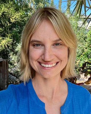 Photo of Kate Czechowski, Pre-Licensed Professional